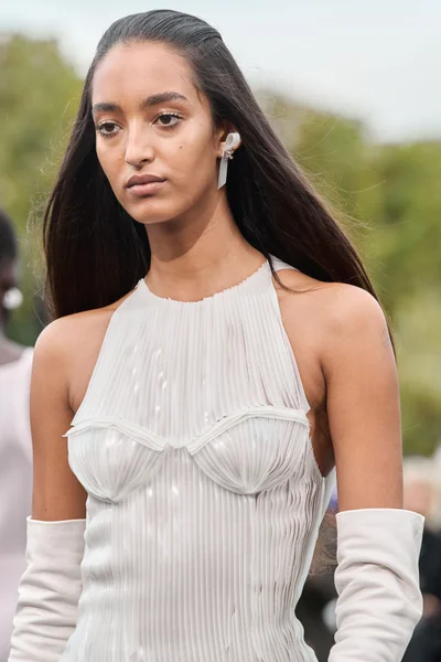 Look 177